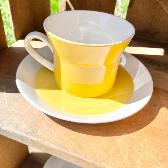 Classic Mikasa cup and saucer - Picture 2 of 9